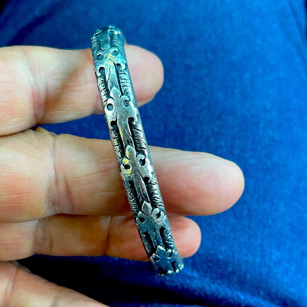 Cuff bracelet